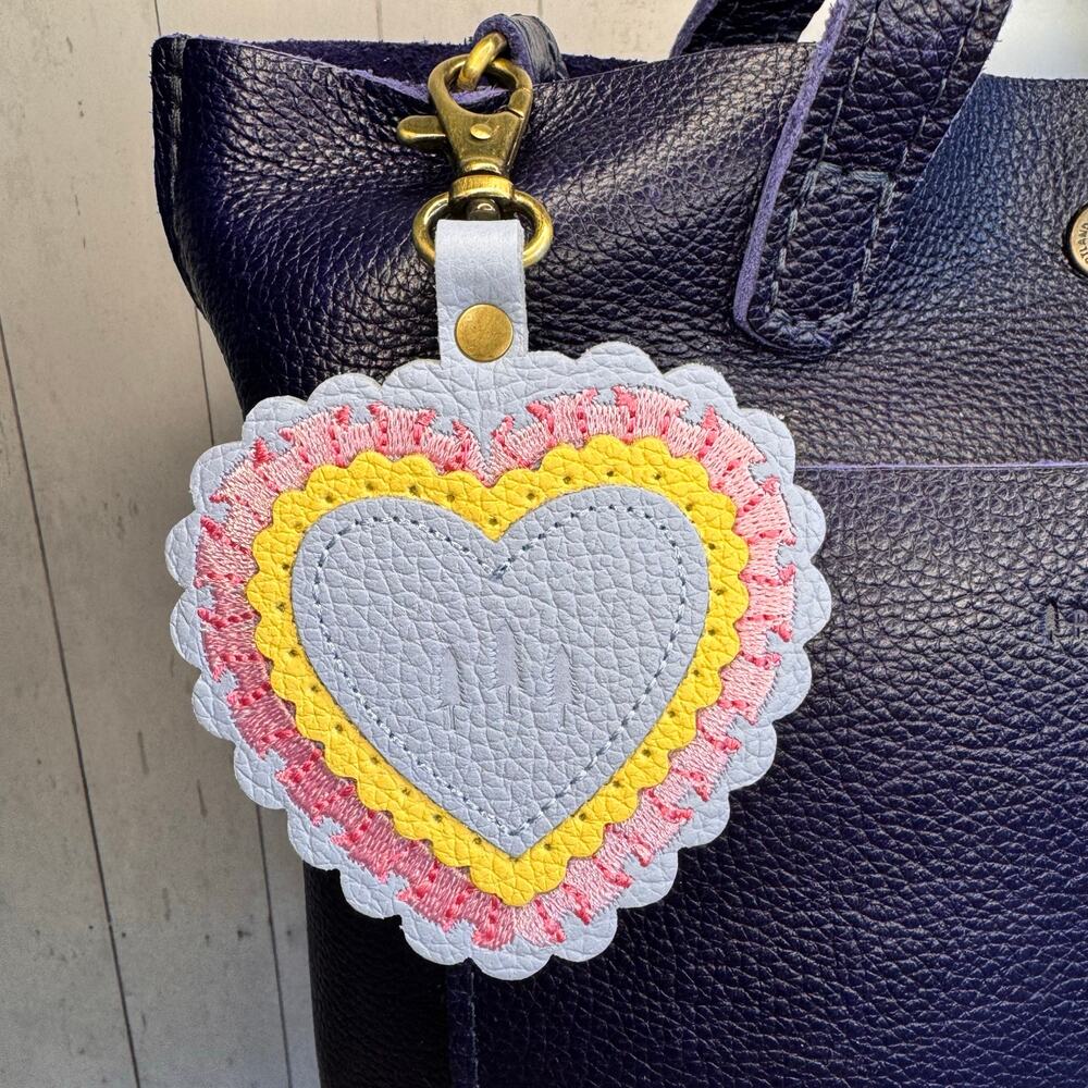 Portland Leather Blue Heart Bag Charm Crossbody Bag Flair SKYWAY Heart